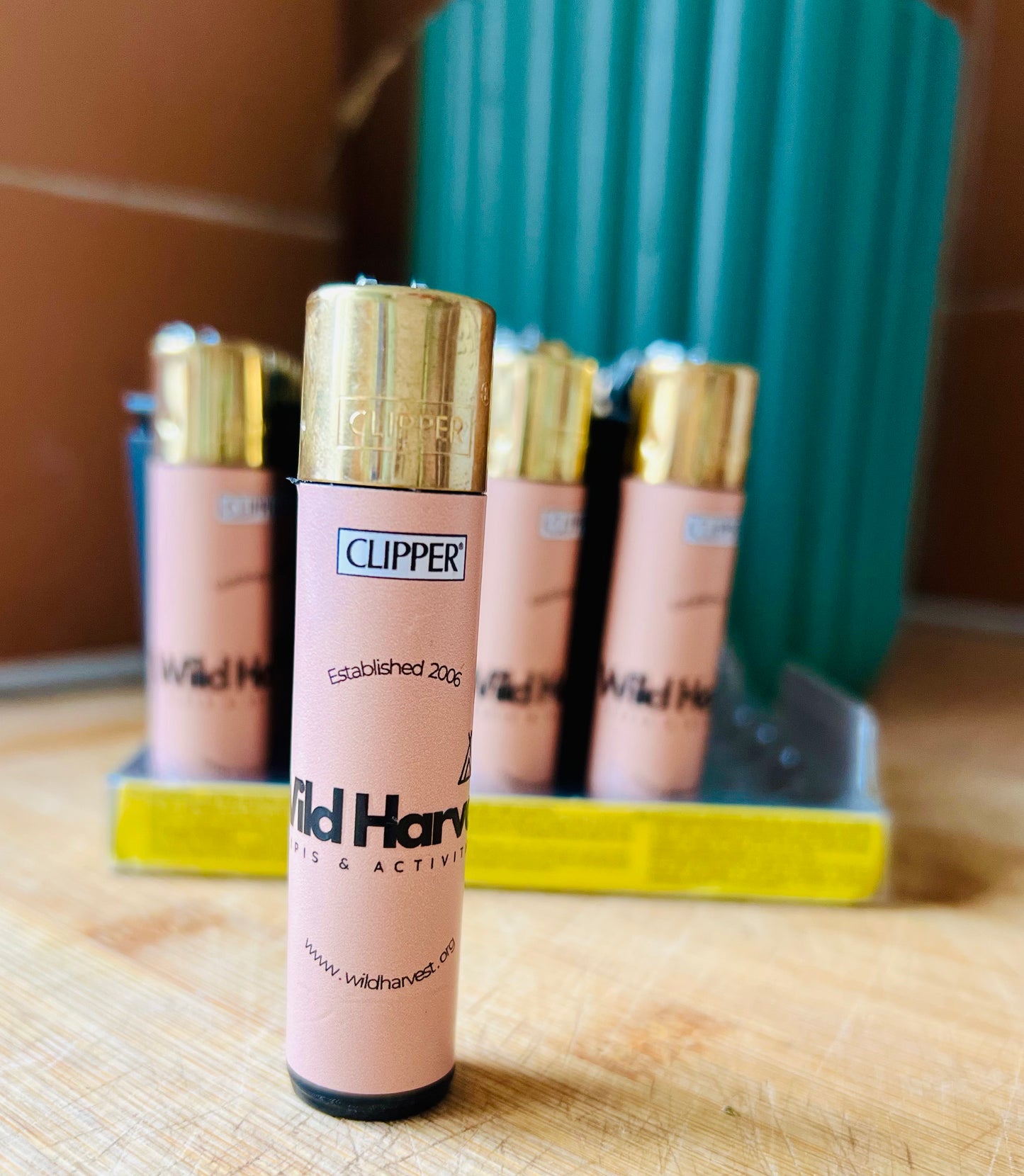 Wild Harvest/Clipper Lighter