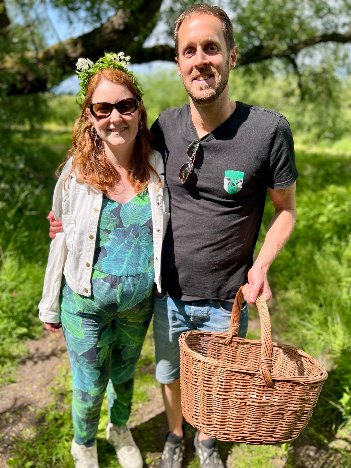 private booking wild food foraging walk