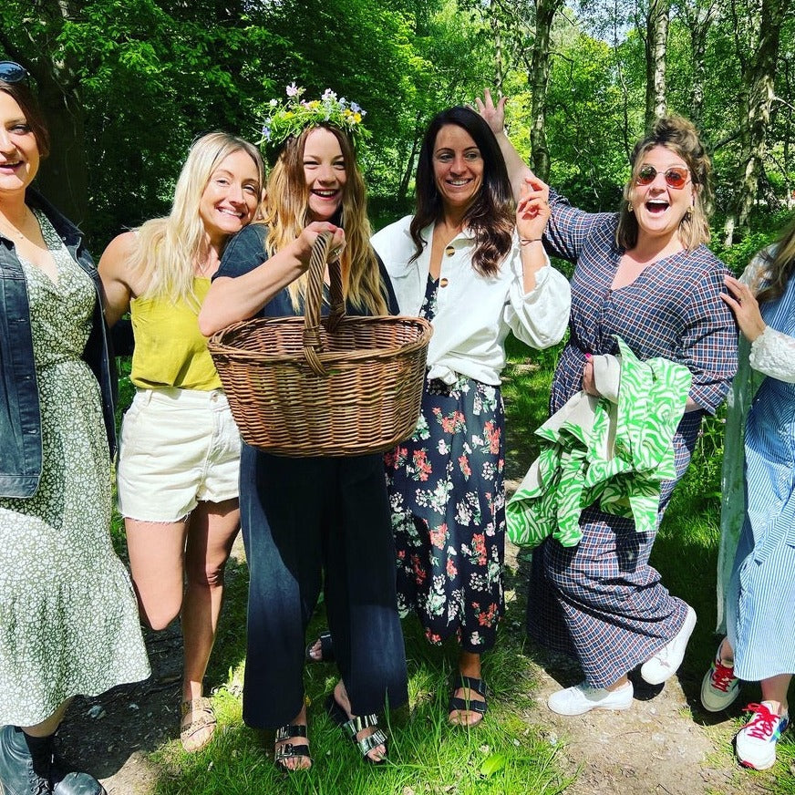 Two Hour Wild Food Walk Private Group Booking for Your Group at Your Venue